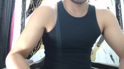 Thomas online show from December 13, 8:47 pm