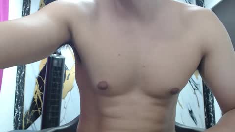 Thomas online show from April 7, 8:20 pm