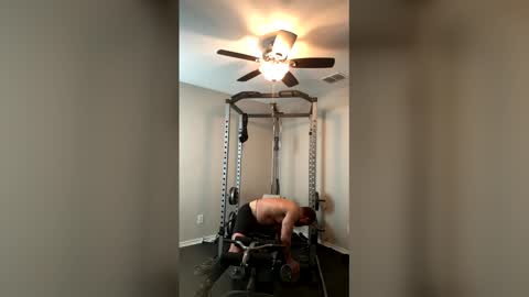 Snapshot of thomasgwhitecft chatting on June 2, 12:51 pm FatherTime online show from June 2, 12:51 pm