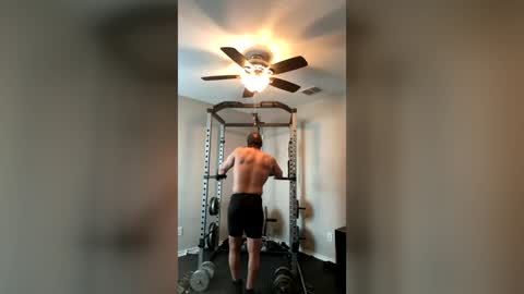 Snapshot of thomasgwhitecft chatting on June 20, 4:32 pm FatherTime online show from June 20, 4:32 pm