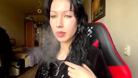 Snapshot of thomasinakettl chatting on May 23, 7:13 am Marry online show from May 23, 7:13 am