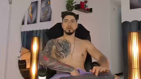 sweetfit boy online show from September 26, 3:49 pm