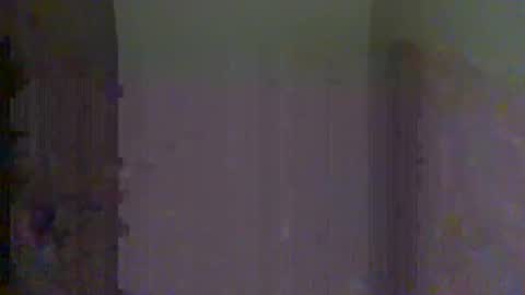 Snapshot of thomaspol chatting on December 15, 11:20 pm Tom online show from December 15, 11:20 pm