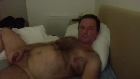 Snapshot of thomaspol chatting on March 14, 12:50 am Tom online show from March 14, 12:50 am