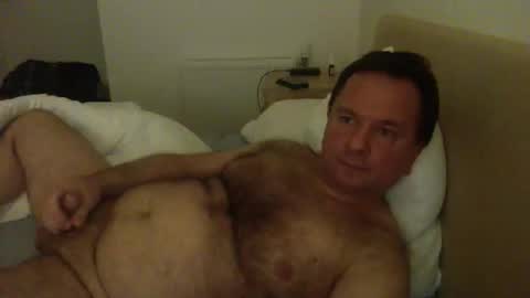 Snapshot of thomaspol chatting on April 1, 11:02 pm Tom online show from April 1, 11:02 pm