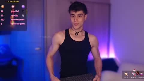 Thom Klein online show from November 25, 9:09 am