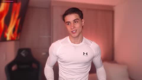 Thom Klein online show from December 3, 7:56 pm