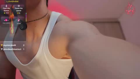 Thom Klein online show from February 11, 8:03 pm