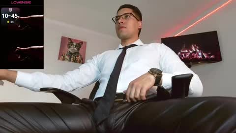 thonydupont online show from April 2, 8:50 pm