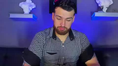 thor_evans online show from December 19, 12:06 am