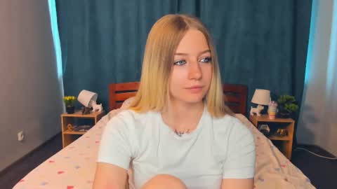 Snapshot of thoracarter chatting on June 28, 7:36 am thoracarter online show from June 28, 7:36 am