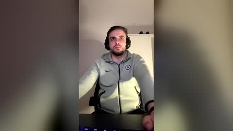 thorodinson03 online show from February 16, 6:04 pm