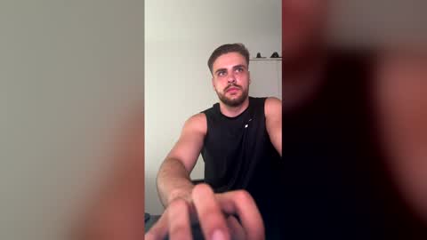 Snapshot of thorodinson03 chatting on June 3, 5:40 pm thorodinson03 online show from June 3, 5:40 pm