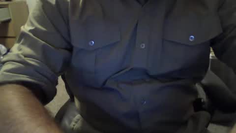 Snapshot of threekuruze chatting on November 2, 7:44 am threekuruze online show from November 2, 7:44 am