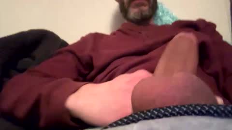 Snapshot of throbbing8585 chatting on February 25, 7:29 am throbbing8585 online show from February 25, 7:29 am