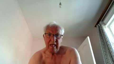 thruster99 online show from July 2, 8:42 am