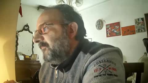 Snapshot of thunderflash73 chatting on February 22, 11:46 am Little Wolf online show from February 22, 11:46 am