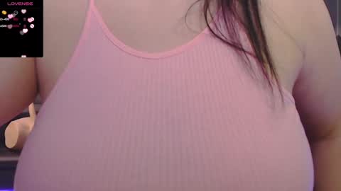 Snapshot of tiabellaxxx chatting on March 4, 2:38 am Tia Bella online show from March 4, 2:38 am