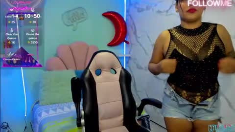 Snapshot of tiana_breeze chatting on September 21, 1:51 am tiana_breeze online show from September 21, 1:51 am