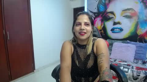 Snapshot of tiana_breeze chatting on October 4, 11:58 pm tiana_breeze online show from October 4, 11:58 pm