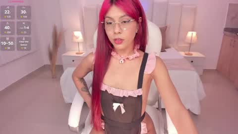 Snapshot of tiana_cruz_ chatting on June 5, 12:17 am Tiana Cruz online show from June 5, 12:17 am