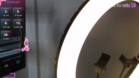 Snapshot of tiana_glow chatting on September 20, 1:28 am tihana online show from September 20, 1:28 am