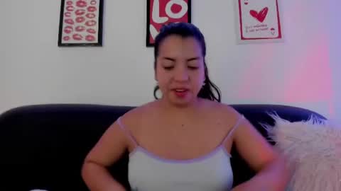 Snapshot of tiana_prince1 chatting on July 10, 11:02 am TIANA online show from July 10, 11:02 am