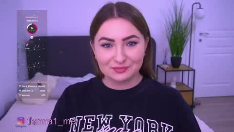 tianna_me online show from May 4, 7:10 pm