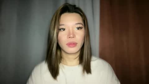 Ms. Tiara online show from March 28, 12:10 am