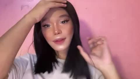 Ms. Tiara online show from May 18, 12:29 am