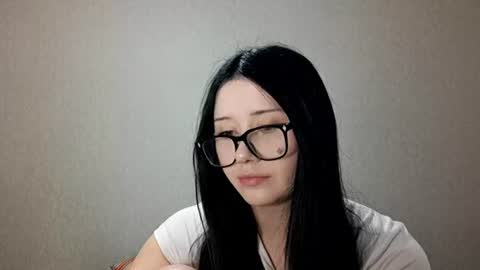 Snapshot of tiastinner chatting on June 18, 6:13 am Margo online show from June 18, 6:13 am