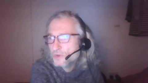 tiddles12345 online show from January 16, 6:45 pm