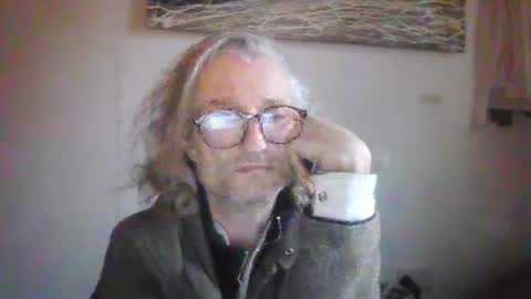 tiddles12345 online show from May 16, 4:20 am
