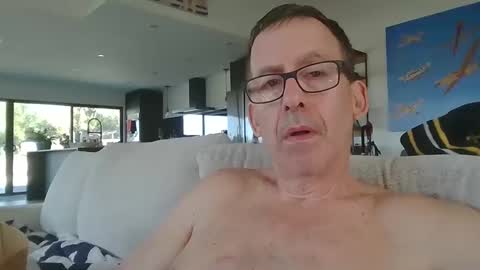 Snapshot of tied__up chatting on December 1, 6:08 pm JustMe online show from December 1, 6:08 pm