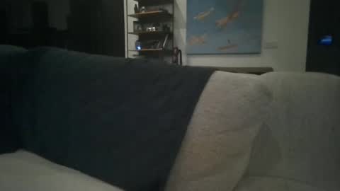 Snapshot of tied__up chatting on December 8, 1:56 am JustMe online show from December 8, 1:56 am