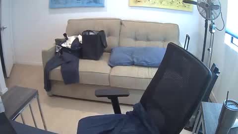 Snapshot of tied__up chatting on December 12, 6:10 pm JustMe online show from December 12, 6:10 pm