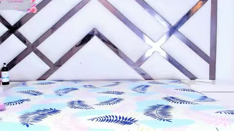 Snapshot of tifanibrown chatting on February 18, 12:45 pm Tifani brown online show from February 18, 12:45 pm