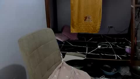 Snapshot of tifanny_foxdoll chatting on January 22, 11:32 pm Goddess Tifanny online show from January 22, 11:32 pm