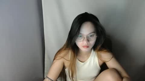 Snapshot of tifanny_foxdoll chatting on February 26, 7:49 pm Goddess Tifanny online show from February 26, 7:49 pm