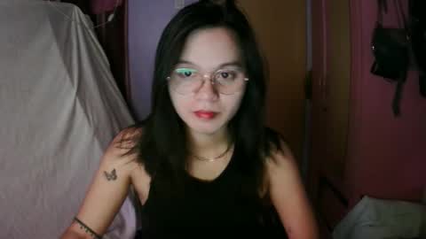 Snapshot of tifanny_foxdoll chatting on January 9, 6:42 pm Goddess Tifanny online show from January 9, 6:42 pm