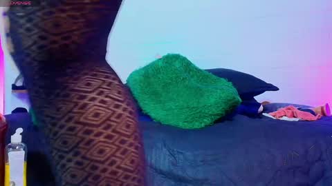 Snapshot of tifanny_nails chatting on April 30, 8:57 pm Tifanny Nails online show from April 30, 8:57 pm