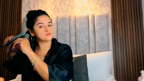 Tiff3 online show from February 28, 7:37 pm