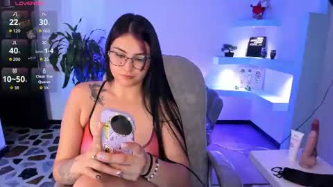    online show from August 4, 5:32 am