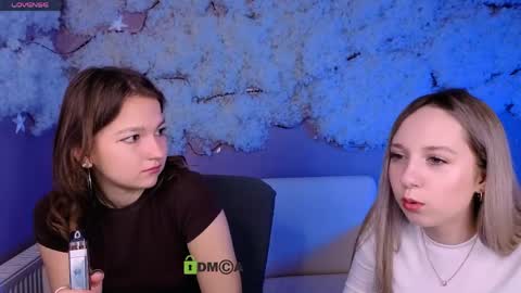 Tif online show from April 2, 12:36 pm