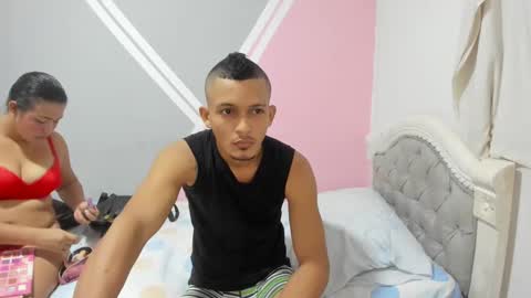 Snapshot of tiffany_and_leunam chatting on December 5, 1:58 am tiffany_and_leunam online show from December 5, 1:58 am