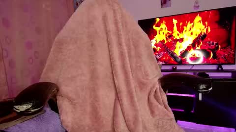 Snapshot of tiffany_bela chatting on February 7, 11:30 pm Tiffany Bela online show from February 7, 11:30 pm