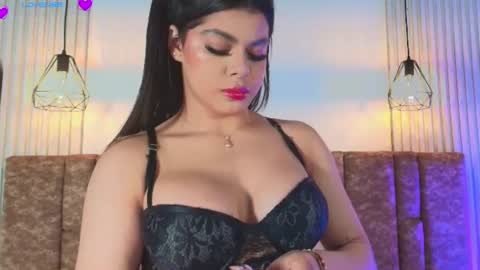 Snapshot of tiffany_johnson111 chatting on June 12, 7:24 pm tiffany_johnson111 online show from June 12, 7:24 pm