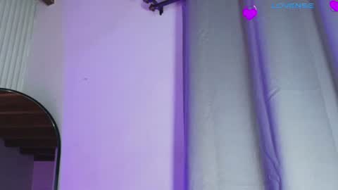 Snapshot of tiffany_johnson111 chatting on July 8, 7:18 pm tiffany_johnson111 online show from July 8, 7:18 pm