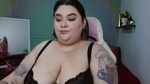 dont forget ask for custom vids  online show from December 14, 9:07 am