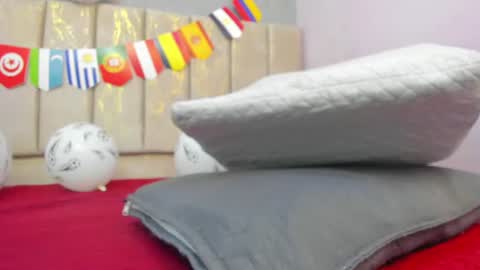Snapshot of tiffany_mendez chatting on June 21, 12:08 pm tiffany_mendez online show from June 21, 12:08 pm